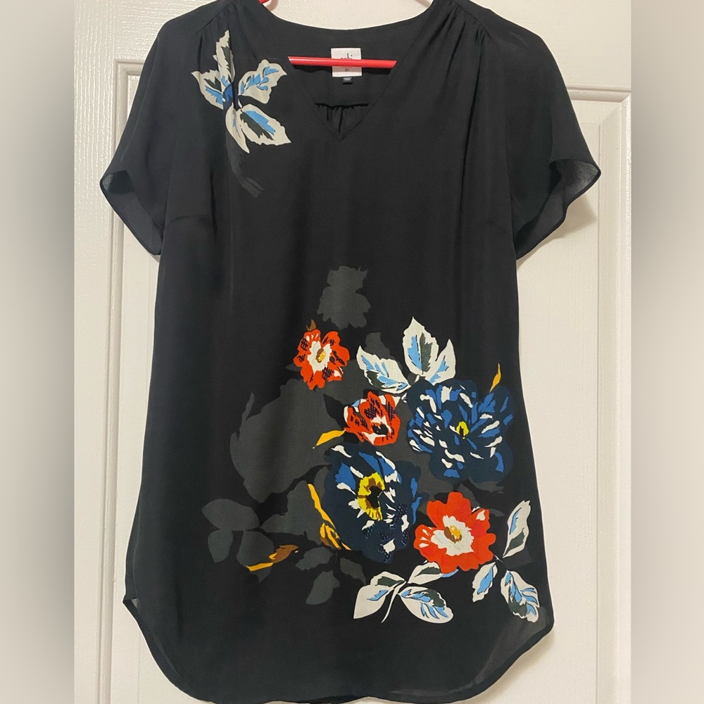 CAbi Black Floral Blouse. Size XS